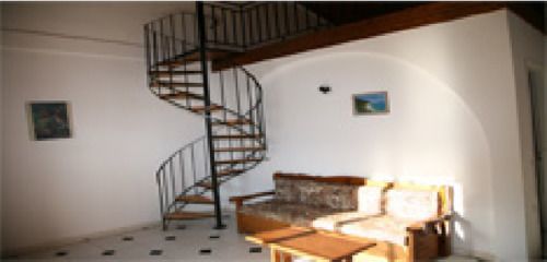 Zeus Hotel Iréo Kültér fotó